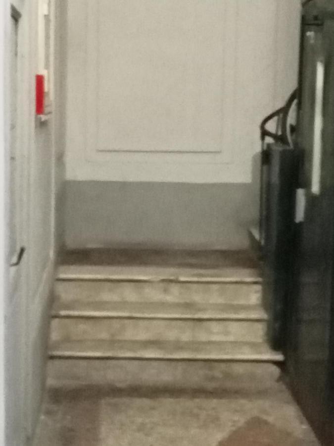 Dama Hostelbb * Nápoles