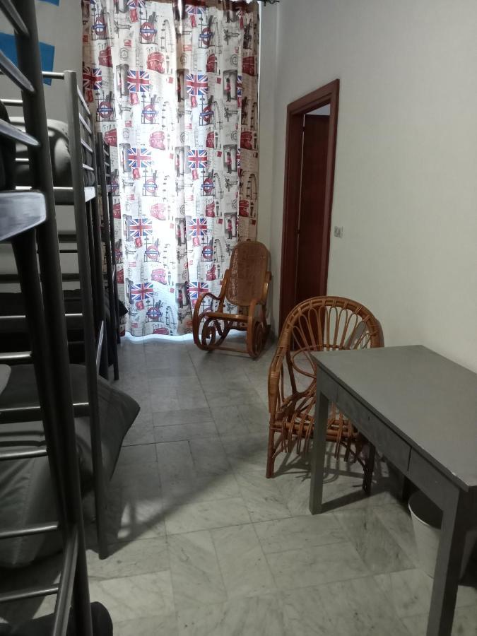 Hostal Dama Hostelbb *