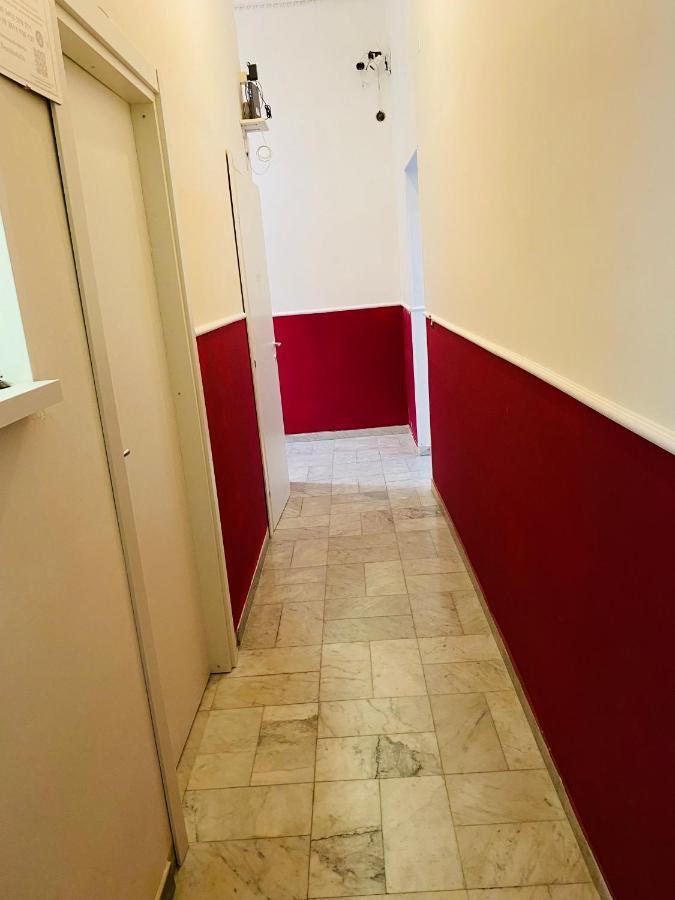Dama Hostelbb Hostal