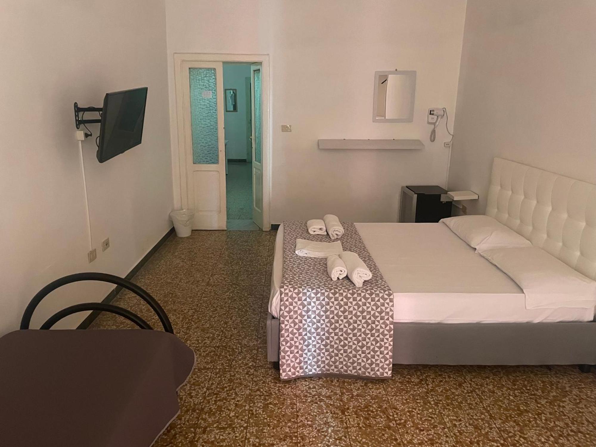 Dama Hostelbb Albergue